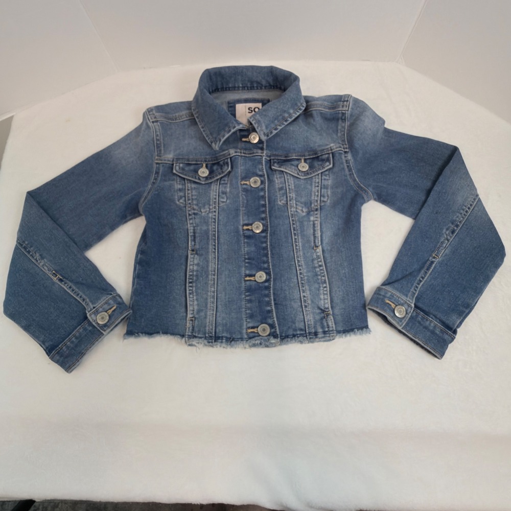 SO Denim Jacket Kids Size 8 Blue Excellent Raw Hem Frayed Trucker Coat